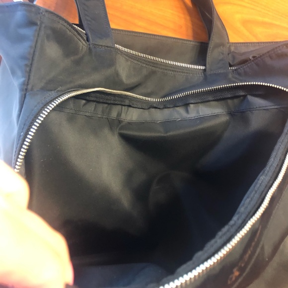 Calvin Klein weekend bag or computer bag - Picture 9 of 10